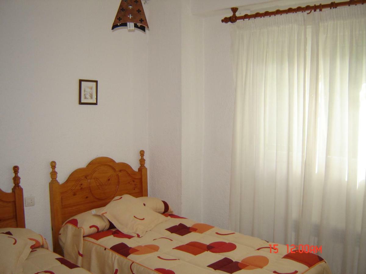 Casa Maribel Villa Guejar Sierra Ngoại thất bức ảnh